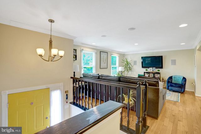 2616 18TH ST S, Arlington, VA 22204