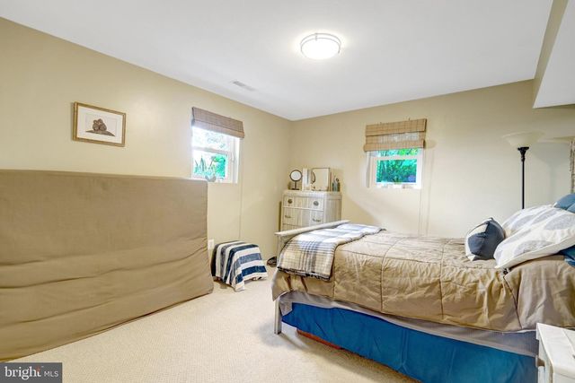 2616 18TH ST S, Arlington, VA 22204