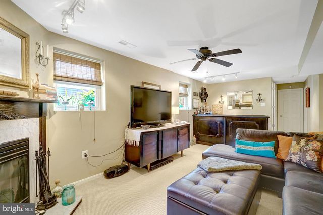 2616 18TH ST S, Arlington, VA 22204