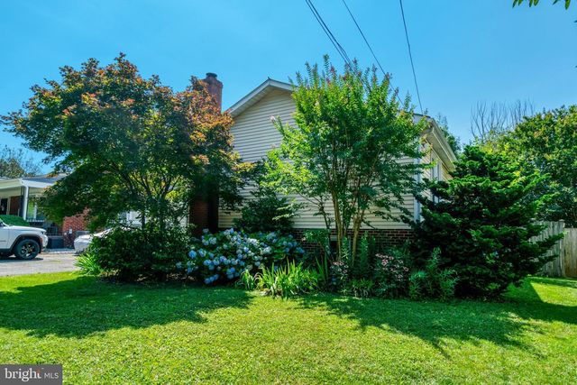2616 18TH ST S, Arlington, VA 22204
