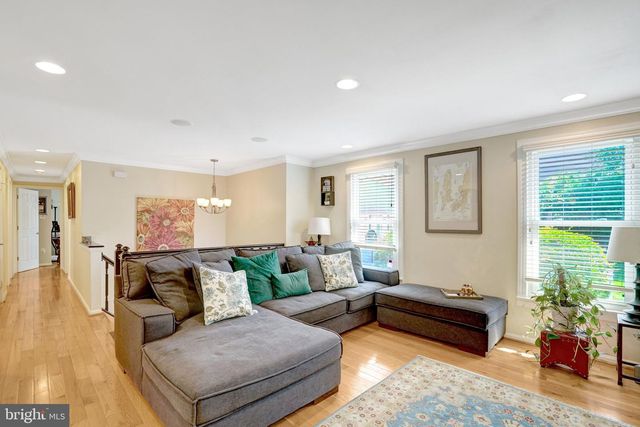 2616 18TH ST S, Arlington, VA 22204