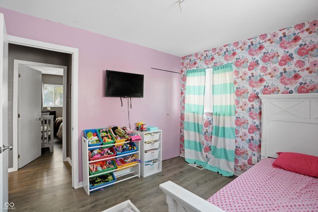 1860 Churchill Road, Franklin, IN 46131