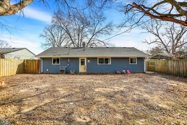 1860 Churchill Road, Franklin, IN 46131