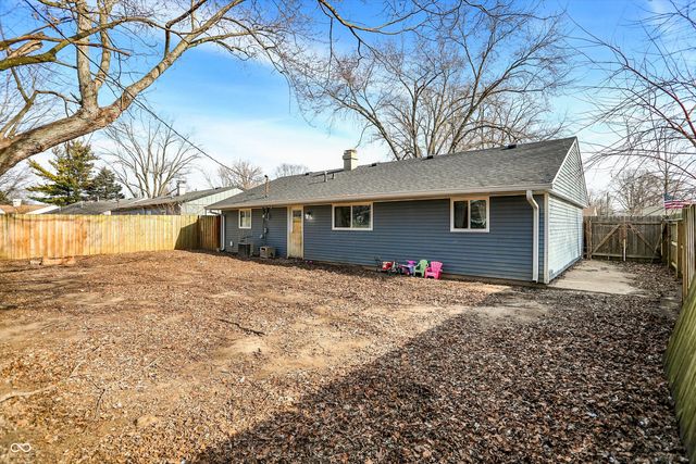 1860 Churchill Road, Franklin, IN 46131
