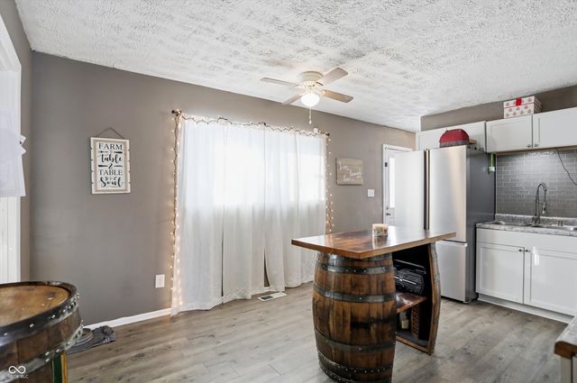 1860 Churchill Road, Franklin, IN 46131