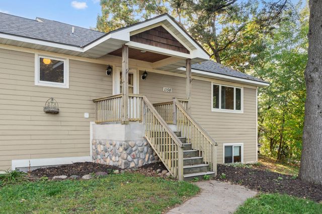 1158 Summit Avenue, Mahtomedi, MN 55115