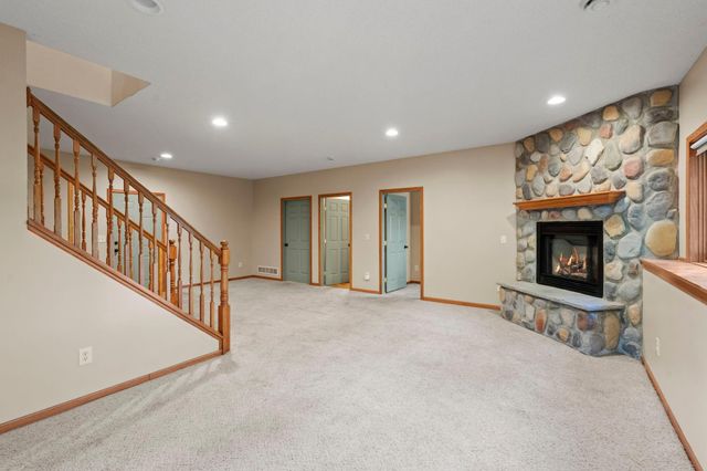 1158 Summit Avenue, Mahtomedi, MN 55115