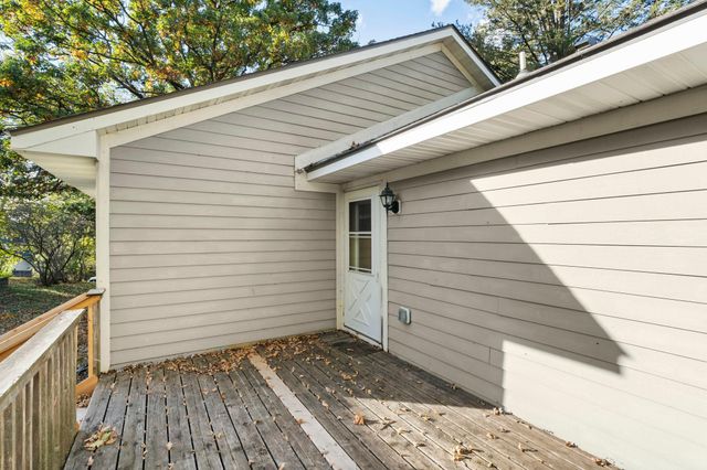 1158 Summit Avenue, Mahtomedi, MN 55115