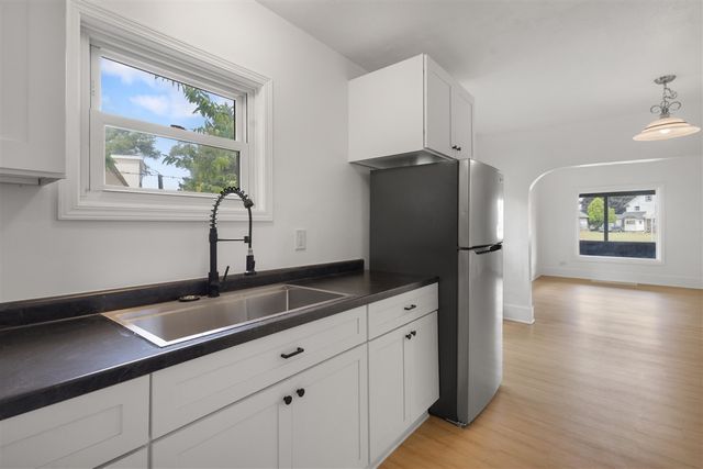 7 Avenue B, Battle Creek, MI 49037