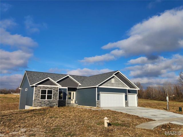 9105 Birchwood Court, Fairview Heights, IL 62208