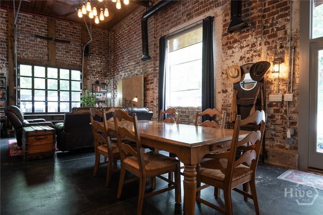 585 White Circle 32, Athens, GA 30605