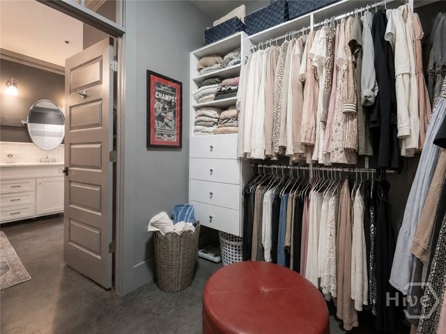585 White Circle 32, Athens, GA 30605