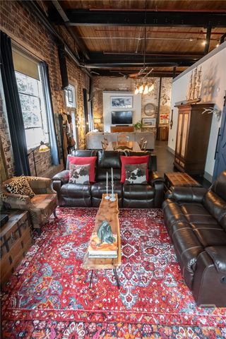 585 White Circle 32, Athens, GA 30605