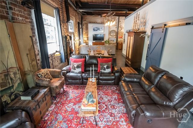 585 White Circle 32, Athens, GA 30605