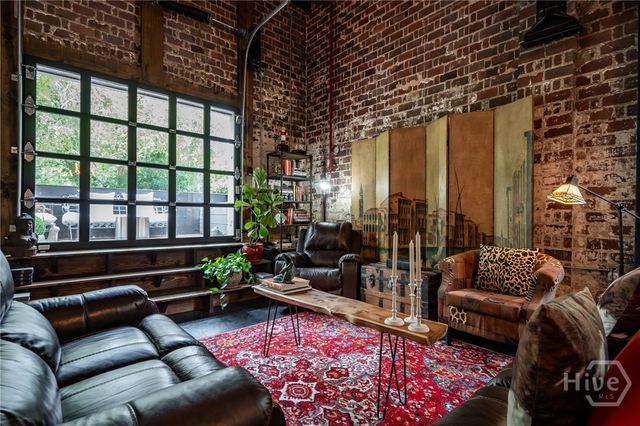 585 White Circle 32, Athens, GA 30605
