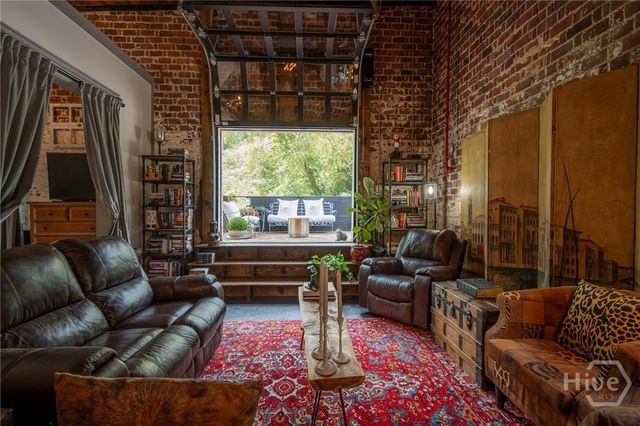 585 White Circle 32, Athens, GA 30605