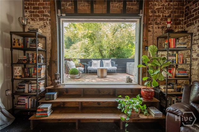 585 White Circle 32, Athens, GA 30605