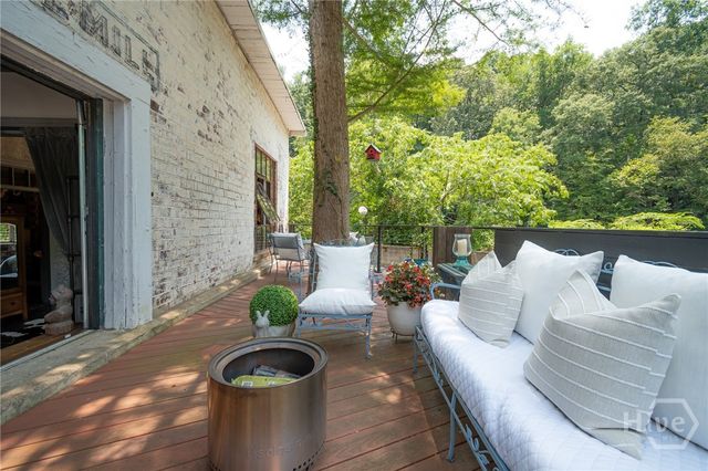 585 White Circle 32, Athens, GA 30605