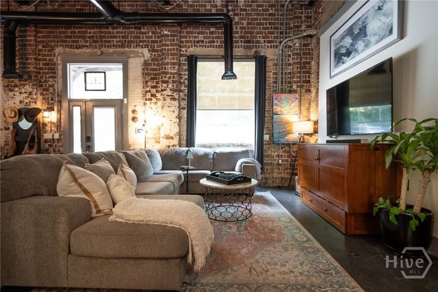 585 White Circle 32, Athens, GA 30605