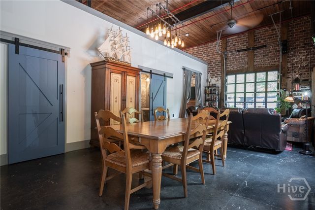 585 White Circle 32, Athens, GA 30605