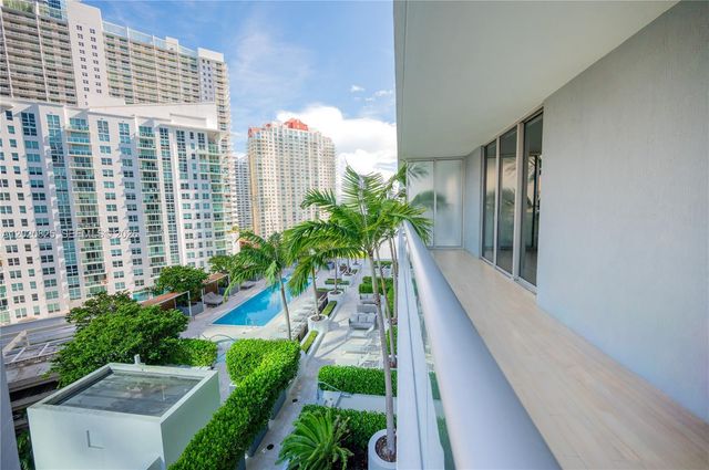 1300 Brickell Bay Dr 1601, Miami, FL 33131