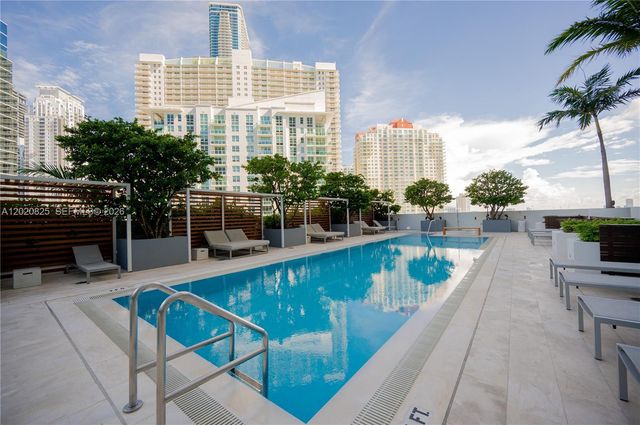 1300 Brickell Bay Dr 1601, Miami, FL 33131