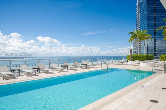 1300 Brickell Bay Dr 1601, Miami, FL 33131