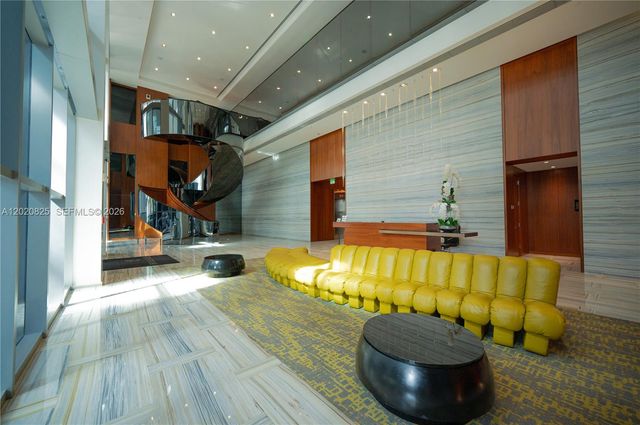 1300 Brickell Bay Dr 1601, Miami, FL 33131