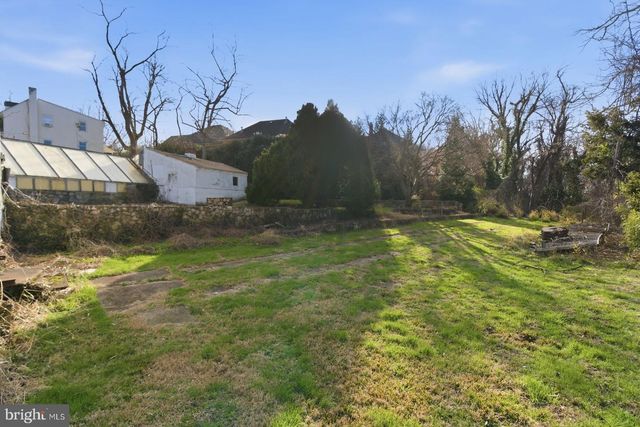 4464 N OLD GLEBE RD, Arlington, VA 22207