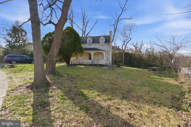 4464 N OLD GLEBE RD, Arlington, VA 22207