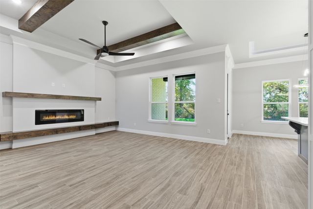 306 Sun Flower Court, Tolar, TX 76476