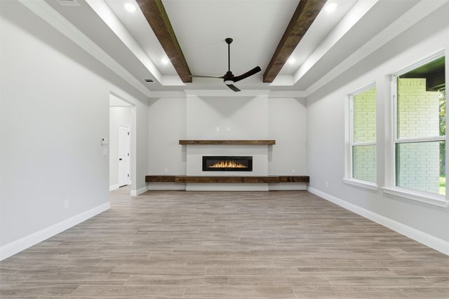 306 Sun Flower Court, Tolar, TX 76476