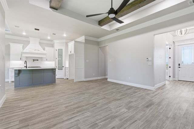 306 Sun Flower Court, Tolar, TX 76476