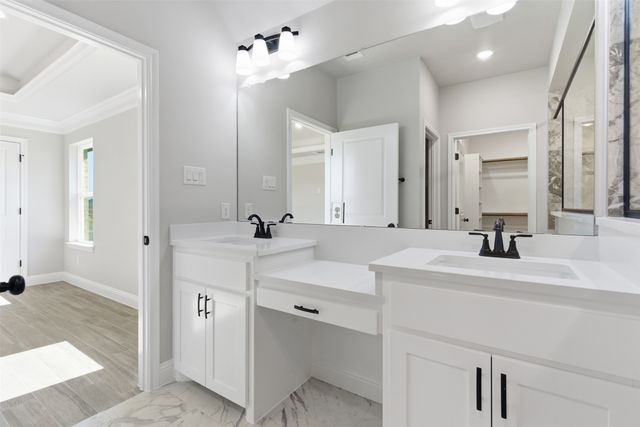 306 Sun Flower Court, Tolar, TX 76476