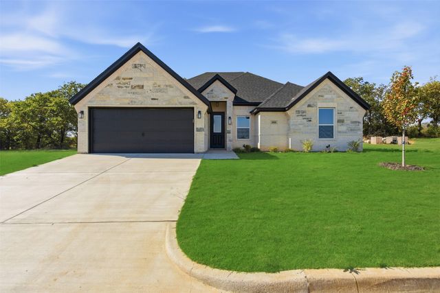 306 Sun Flower Court, Tolar, TX 76476