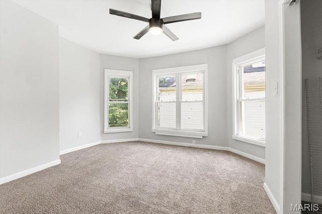 5829 Bartmer Avenue, St Louis, MO 63112
