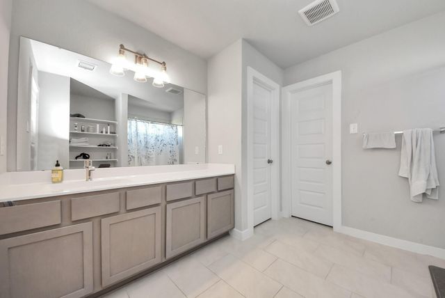 14619 Olive Sparrow Lane, Houston, TX 77049