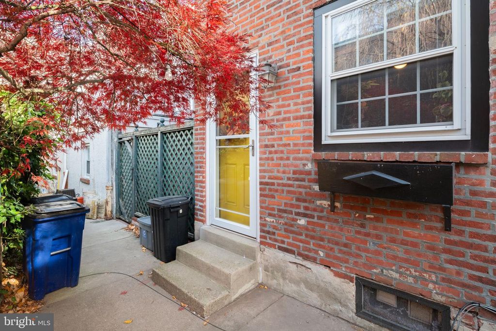 124 CATHARINE ST #B, Philadelphia, PA 19147