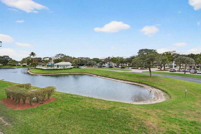 6049 Balboa Circle 205, Boca Raton, FL 33433