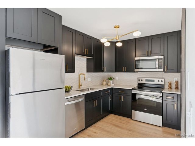 1494 W Lake Ave, Littleton, CO 80120