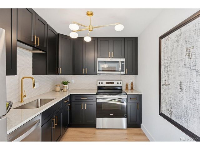 1494 W Lake Ave, Littleton, CO 80120