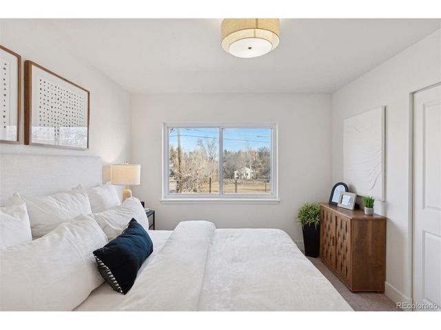 1494 W Lake Ave, Littleton, CO 80120