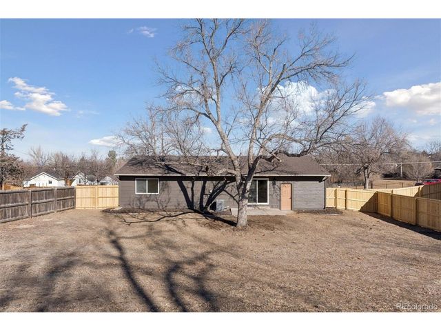 1494 W Lake Ave, Littleton, CO 80120