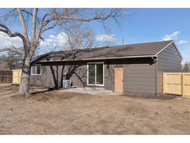 1494 W Lake Ave, Littleton, CO 80120