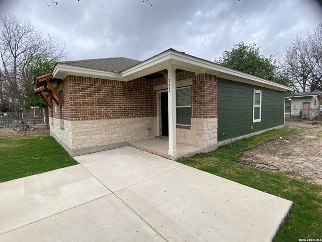 723 S San Bernardo Ave, San Antonio, TX 78237
