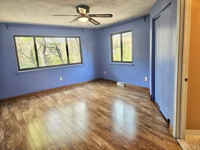 29 Treetop Park 29, Westborough, MA 01581