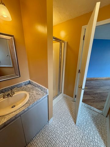 29 Treetop Park 29, Westborough, MA 01581