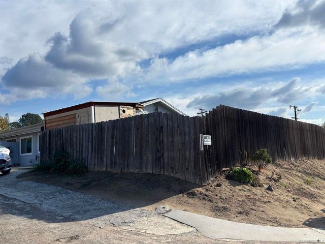 8209 8211 Jema Way, Lakeside, CA 92071