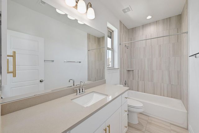 905 CRESTONE STREAM DR, Austin, TX 78738