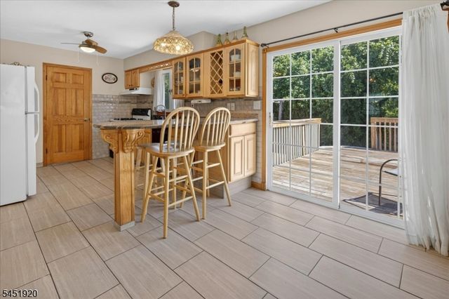 6 Dumont Round, Hillsborough Twp., NJ 08844